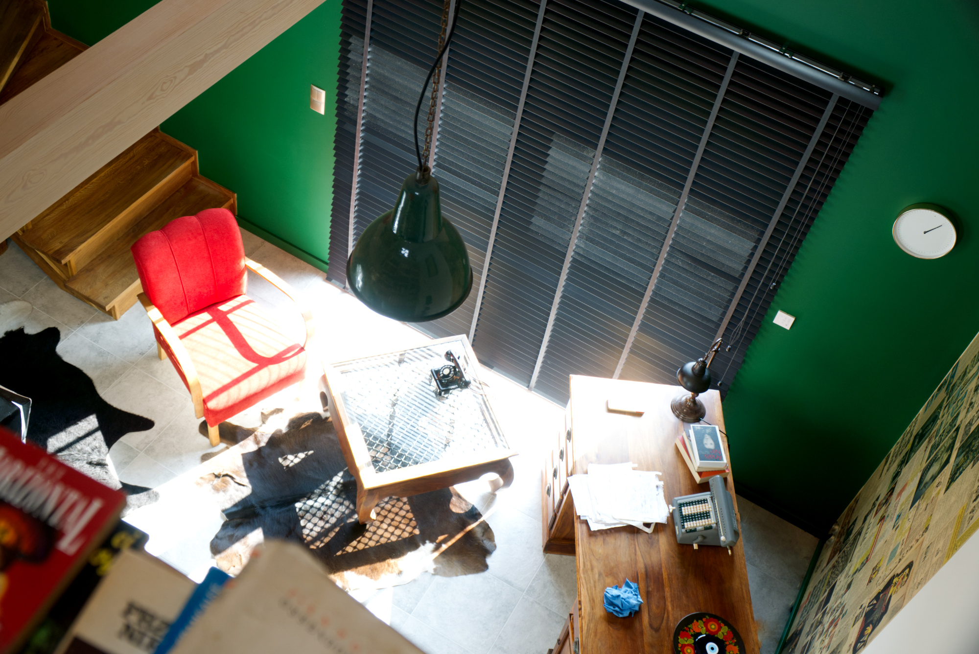 Zaluzje-drewniane-Antracytowka-Antracyt-01