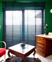 Zaluzje-drewniane-Antracytowka-Antracyt-02