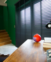 Zaluzje-drewniane-Antracytowka-Antracyt-06