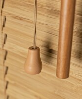 Brazowy-MUSLI-Zaluzje-bambusowe-Flip-25-CLICKY-Koncowka-sznurka