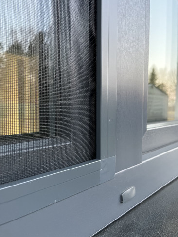 Moskitiera-ramkowa-do-okna-CLICKY-Buzz-Antracytowa-2 Moskitiera-ramkowa-do-okna-CLICKY-Buzz-Antracytowa