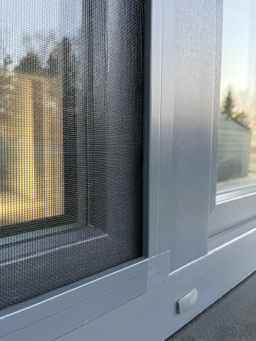 Moskitiera-ramkowa-do-okna-CLICKY-Buzz-Antracytowa-3 Moskitiera-ramkowa-do-okna-CLICKY-Buzz-Antracytowa