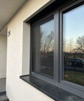 Moskitiera-ramkowa-do-okna-CLICKY-Buzz-Antracytowa-6 Moskitiera-ramkowa-do-okna-CLICKY-Buzz-Antracytowa