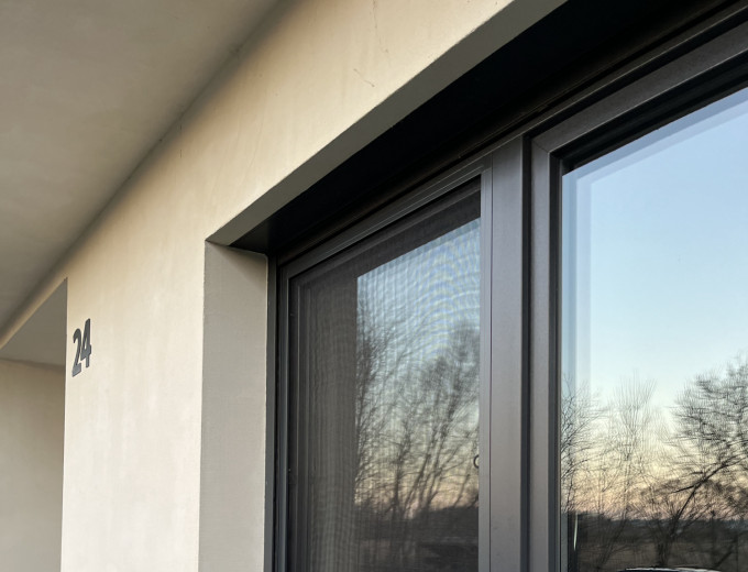 Moskitiera-ramkowa-do-okna-CLICKY-Buzz-Antracytowa-6 Moskitiera-ramkowa-do-okna-CLICKY-Buzz-Antracytowa