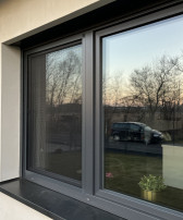 Moskitiera-ramkowa-do-okna-CLICKY-Buzz-Antracytowa-8 Moskitiera-ramkowa-do-okna-CLICKY-Buzz-Antracytowa