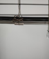 Szary-Brazowy-Zaluzja-Aluminiowa-Clicky-LOFT-Wanad-Obciaznik