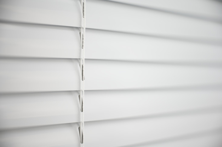 Żaluzje aluminiowe 25 mm kolor Biały 900 C2