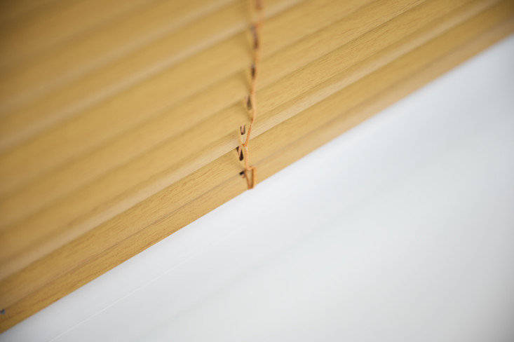 Żaluzje aluminiowe 25 mm kolor Jasny dąb 772082 D2