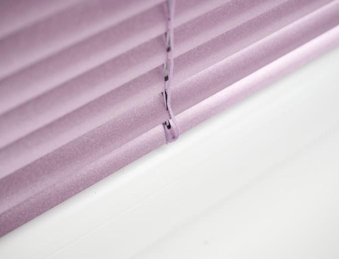 Żaluzje aluminiowe 25 mm kolor Różowy metalizowany 490 D2