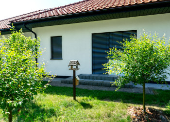 Żaluzja fasadowa C80 DB703